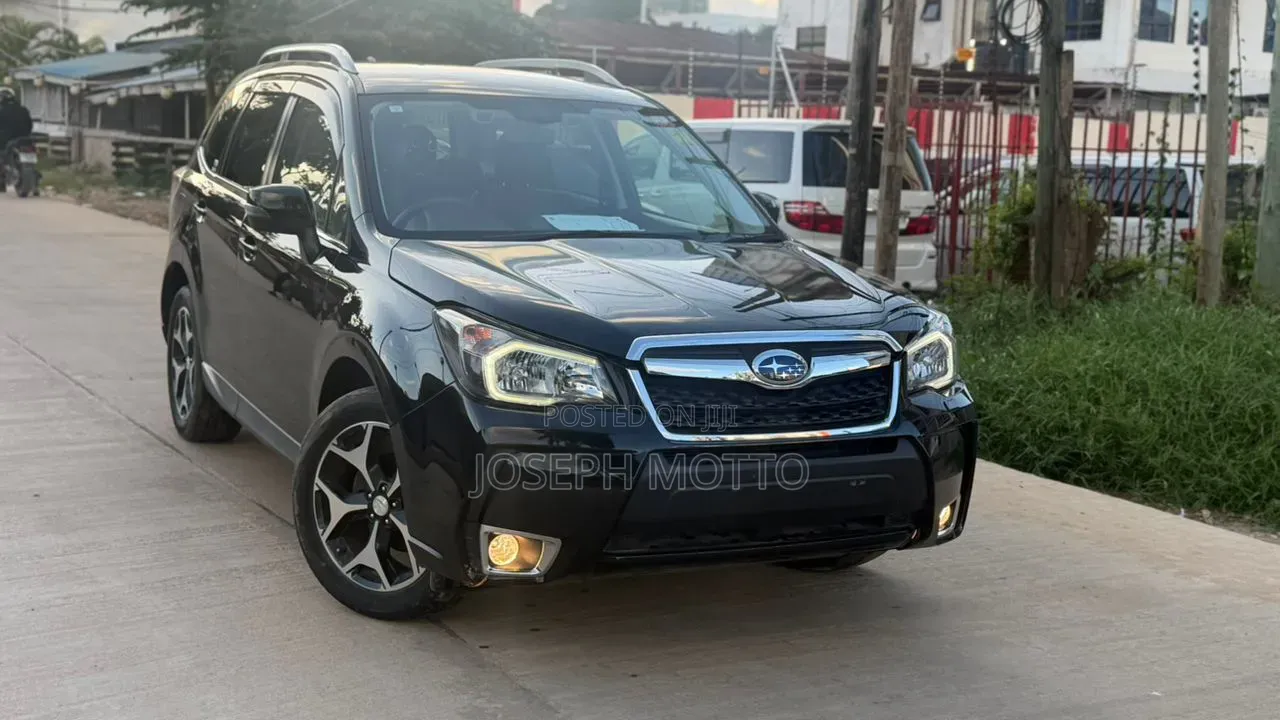 Subaru Forester 2.0XT Premium AWD 2017 Black