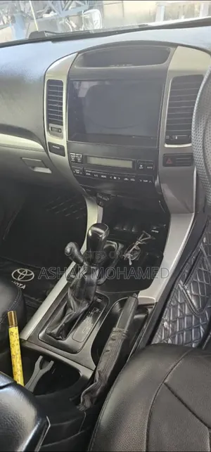 Toyota Land Cruiser Prado 2003 Silver
