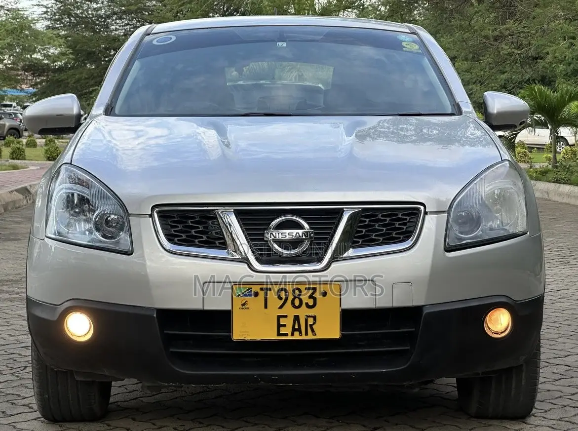 Nissan Dualis 2011 Silver