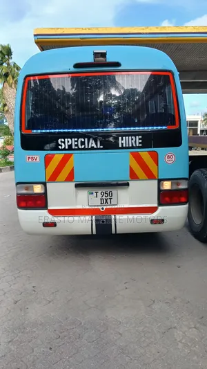 Toyota Coaster 2003