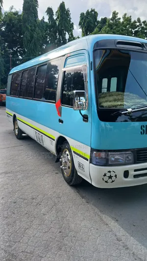 Toyota Coaster 2003