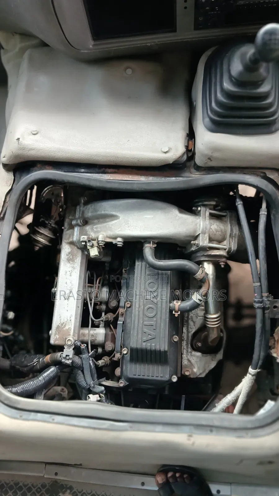 Toyota Coaster 2002 White
