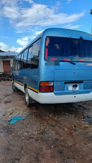 Toyota Coaster 2002 Green