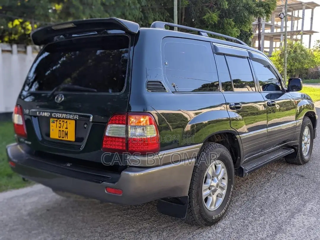 Toyota Land Cruiser 2006 Blue