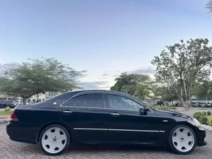 Toyota Crown 2006