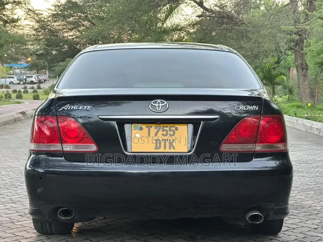 Toyota Crown 2006