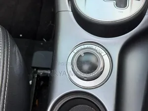 Mitsubishi Outlander 2010 Silver