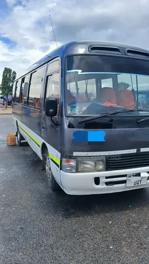 Toyota Coaster 2003 Silver