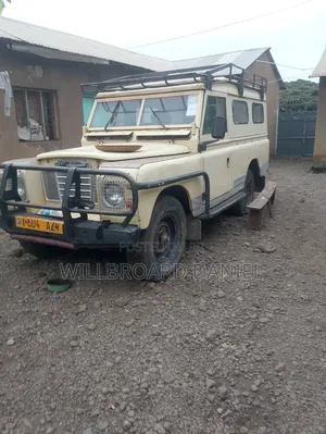 Land Rover Defender 1999 Beige