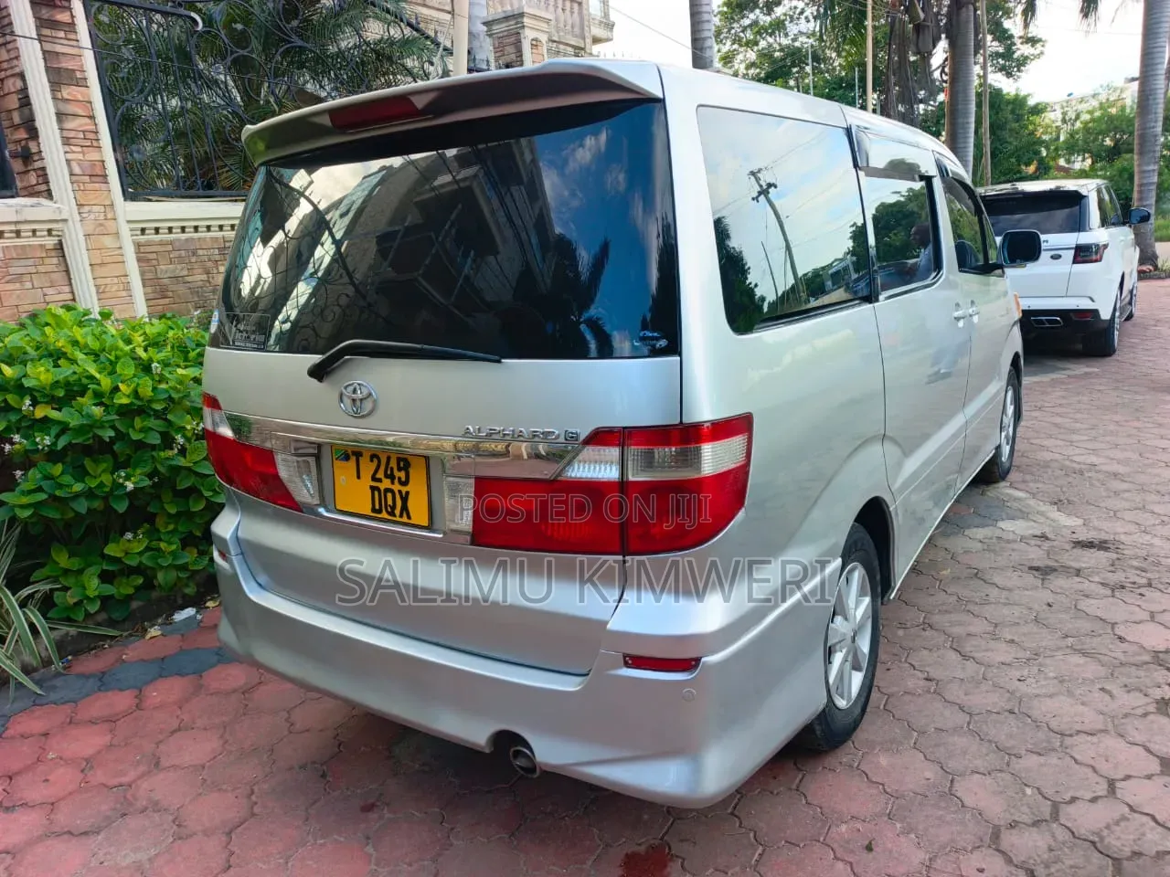 Toyota Alphard 2004 Silver