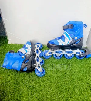 Adjustable Roller Skates 34-37 Set