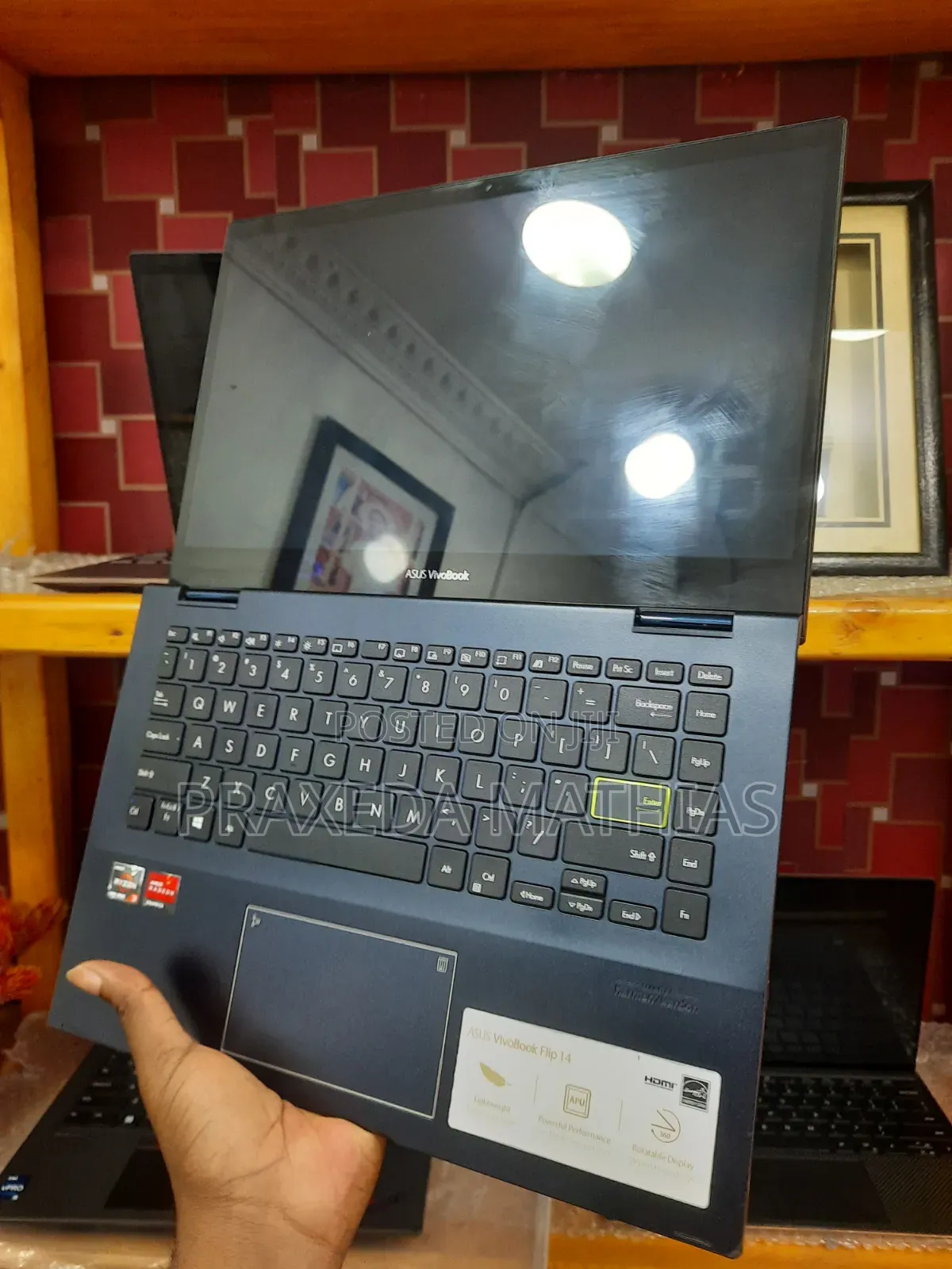 Laptop Asus VivoBook Flip 14 TP401CA 8GB AMD Ryzen 3 SSD 256GB