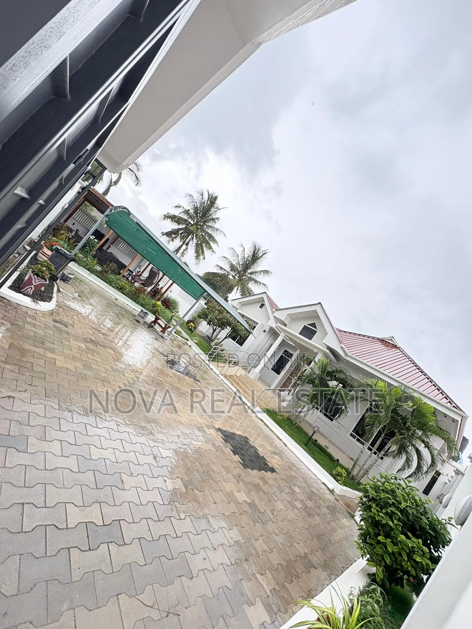 Furnished 4bdrm Apartment in Mikwambe, Kigamboni for rent