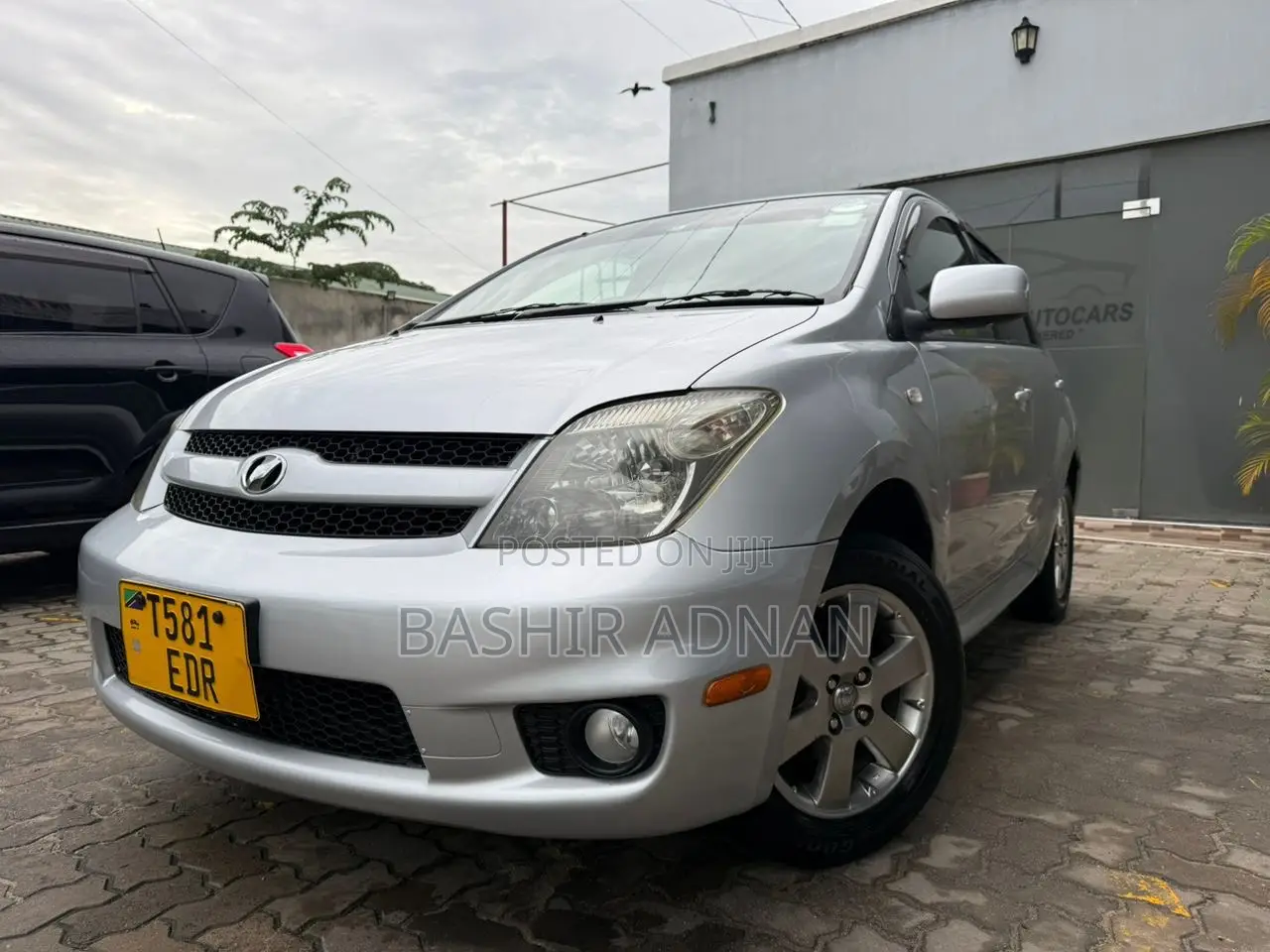 Toyota IST 2007 Gray