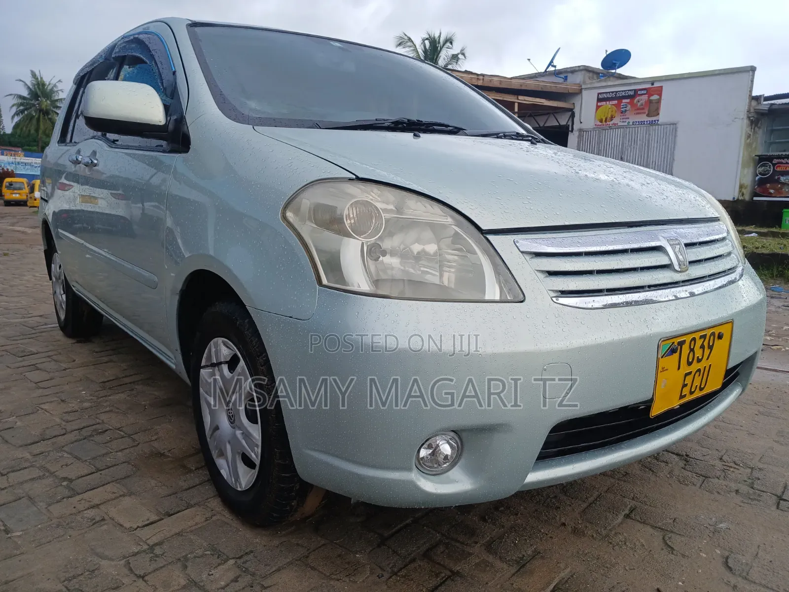 Toyota Raum 1.5 FWD 2003 Silver