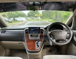 Toyota Alphard 2.4 Petrol FWD 2005 Silver