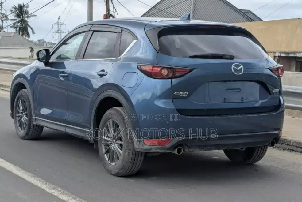Mazda CX-5 2020 Blue