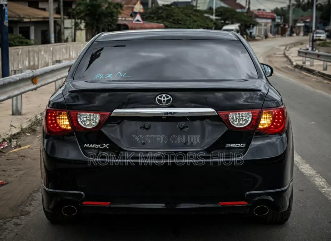 Toyota Mark X 2010 Black