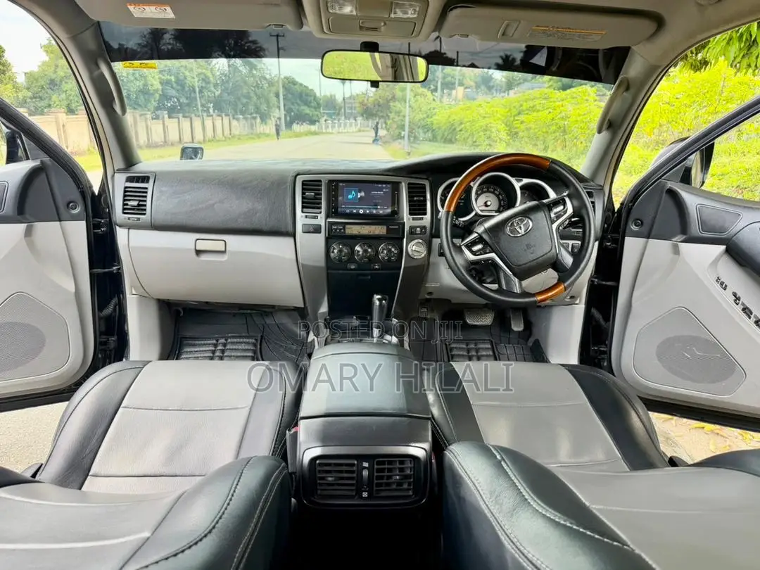 Toyota Hilux Surf 2009 Black