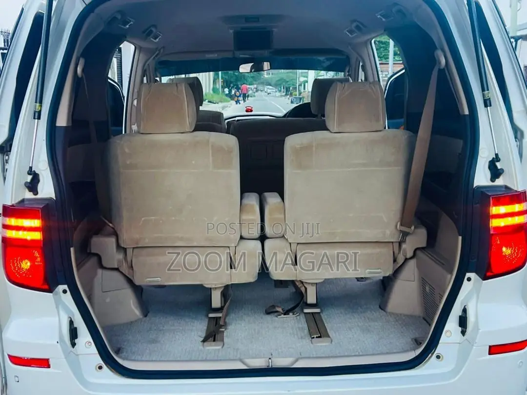 Toyota Alphard 2004 Pearl