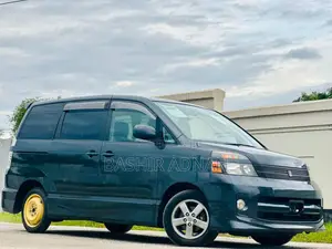 Toyota Voxy 2008 Gray
