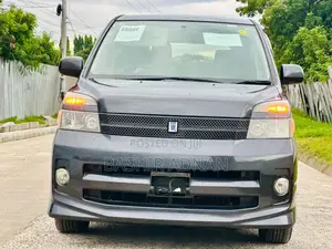 Toyota Voxy 2008 Gray