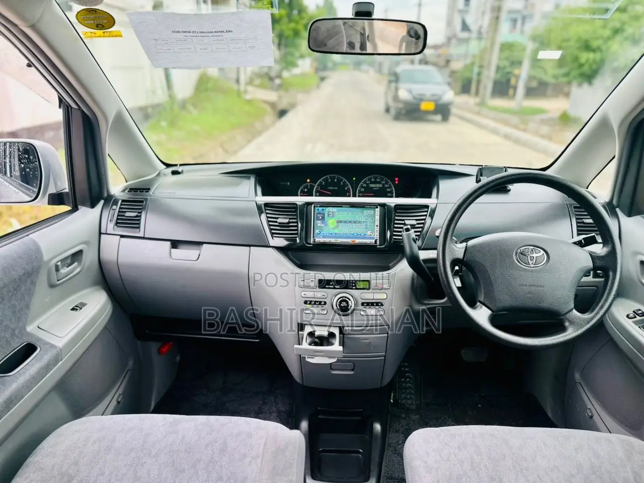 Toyota Voxy 2008 Silver