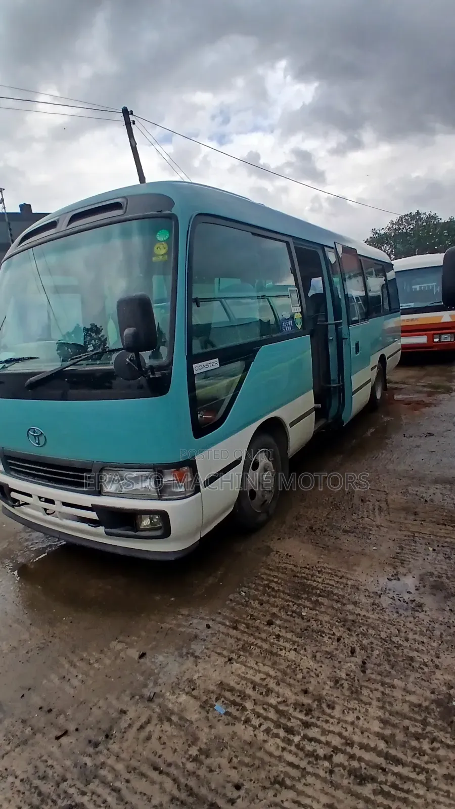 Toyota Coaster 2004 Green