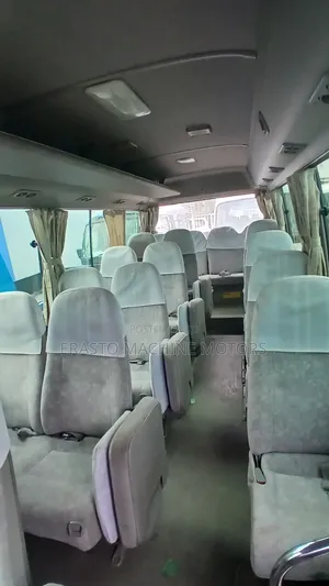 Toyota Coaster 2004 Green