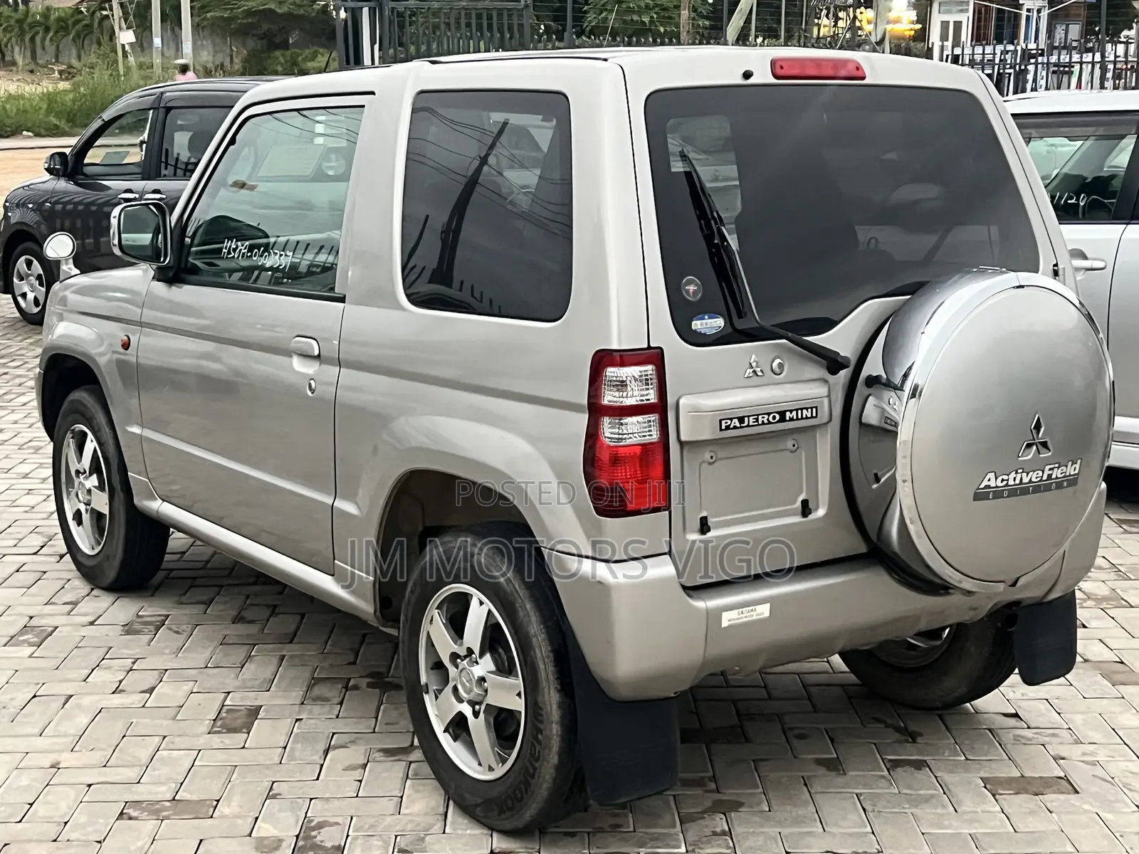 Mitsubishi Pajero Mini 2005 Silver