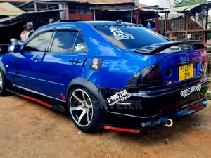 Toyota Altezza 2004 Blue