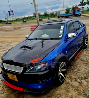 Toyota Altezza 2004 Blue
