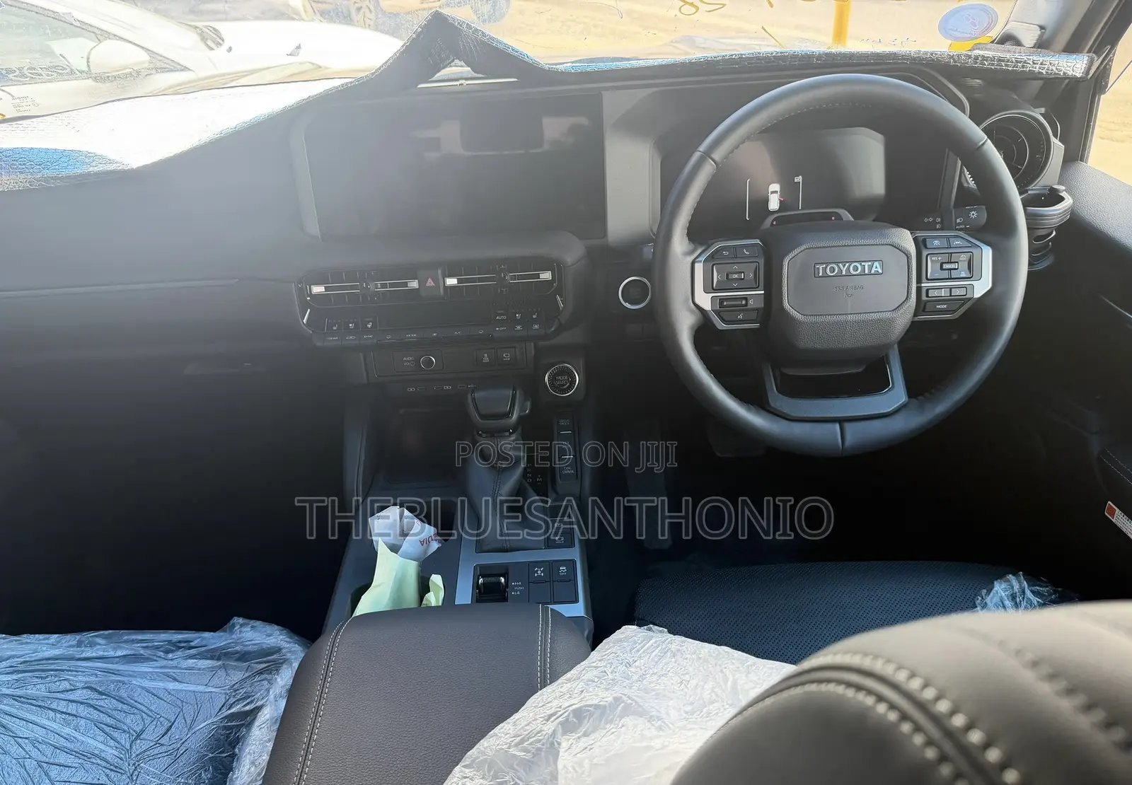 Toyota Land Cruiser Prado 2024 Black