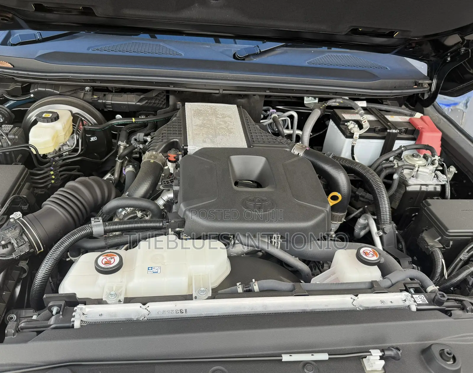 Toyota Land Cruiser Prado 2024 Black