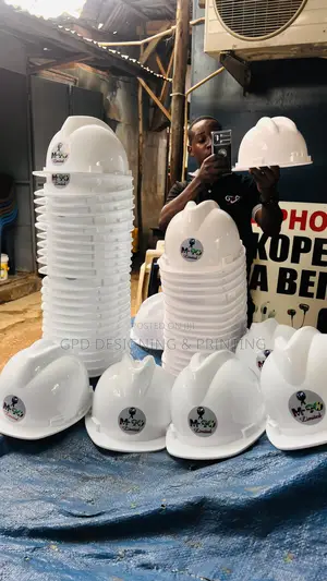 Tunauza Helments Na Kuprint Logo