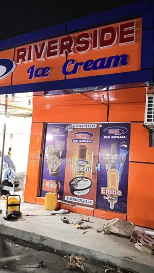 Tunafanya Branding Za Maana Sana Ase