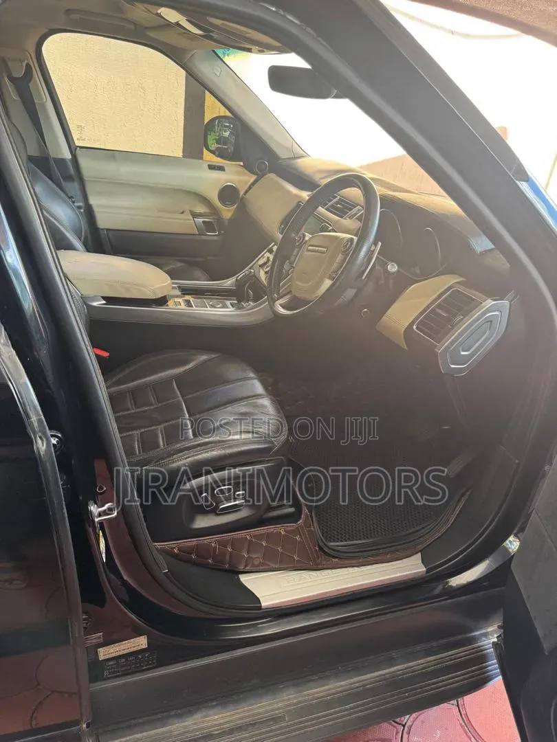 Land Rover Range Rover Sport SE 4dr SUV 4WD (3.0L 6cyl S/C 8A) 2014