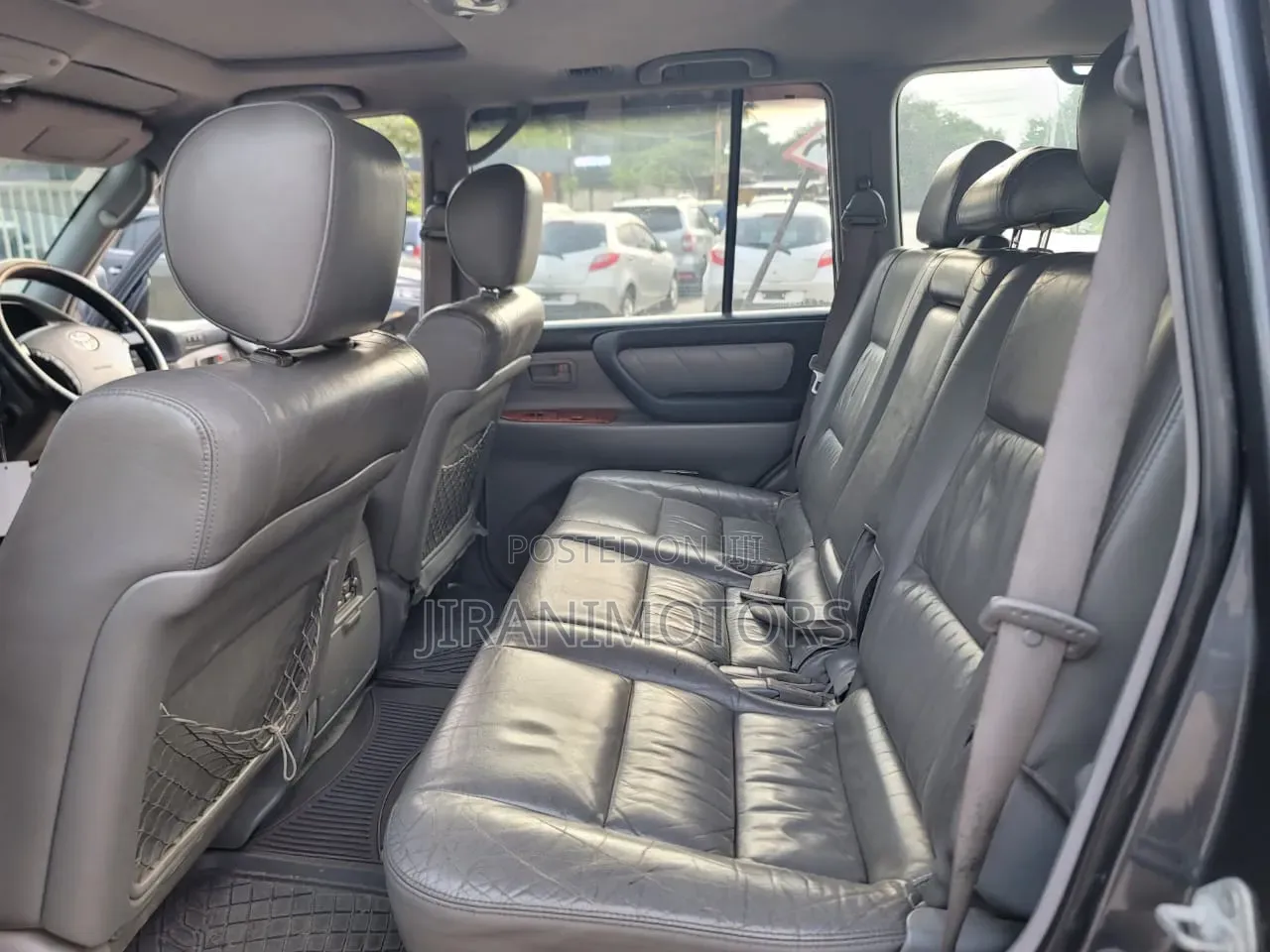 Toyota Land Cruiser HDJ 100 2002 Gray