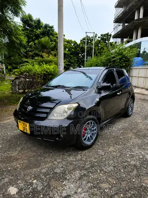 Toyota IST 2005 Black