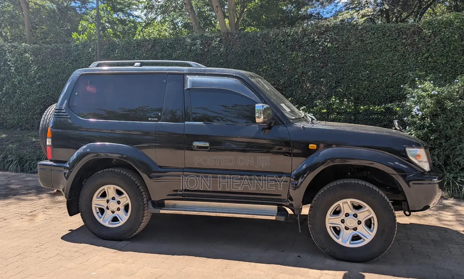 Toyota Land Cruiser Prado 1997 Black