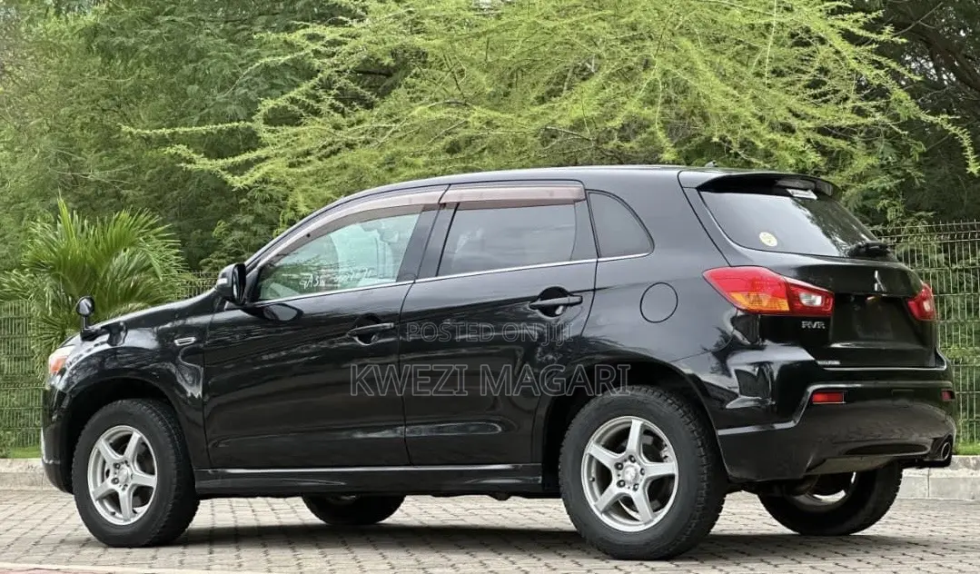 Mitsubishi RVR 2005 Black