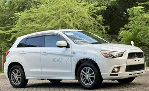 Mitsubishi RVR 2.0 2011 White