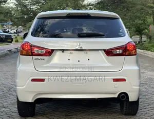 Mitsubishi RVR 2.0 2011 White