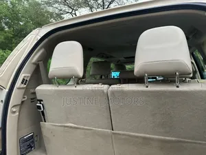 Toyota Land Cruiser Prado 2011 Gold