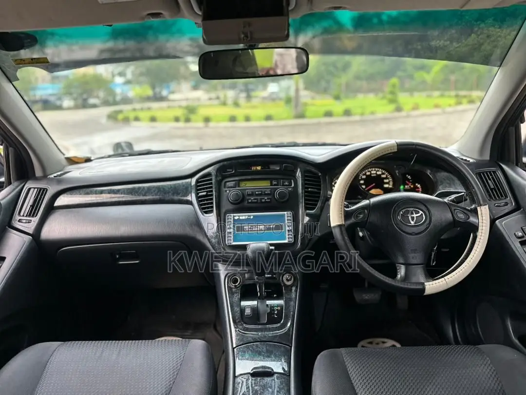 Toyota Kluger 2006 Black