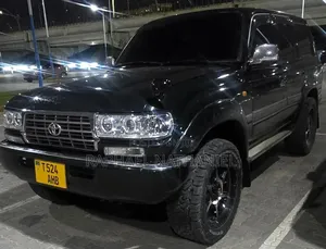 Toyota Land Cruiser 90 1997 Green