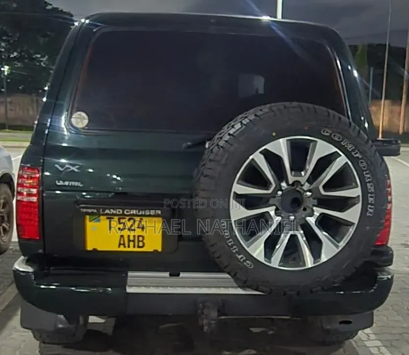 Toyota Land Cruiser 90 1997 Green