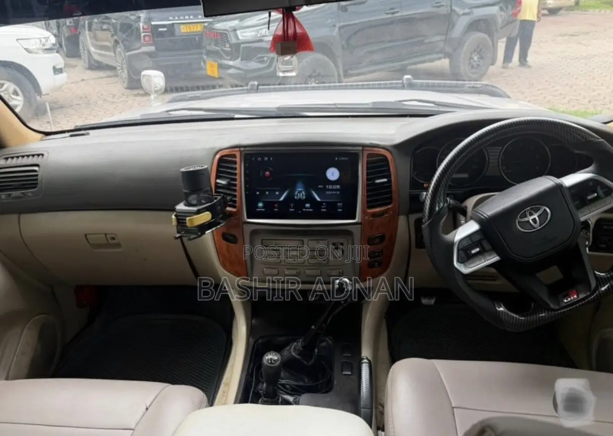 Toyota Land Cruiser 100 4.2 TD 2005 Silver