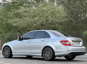 Mercedes-Benz C200 2008 Silver