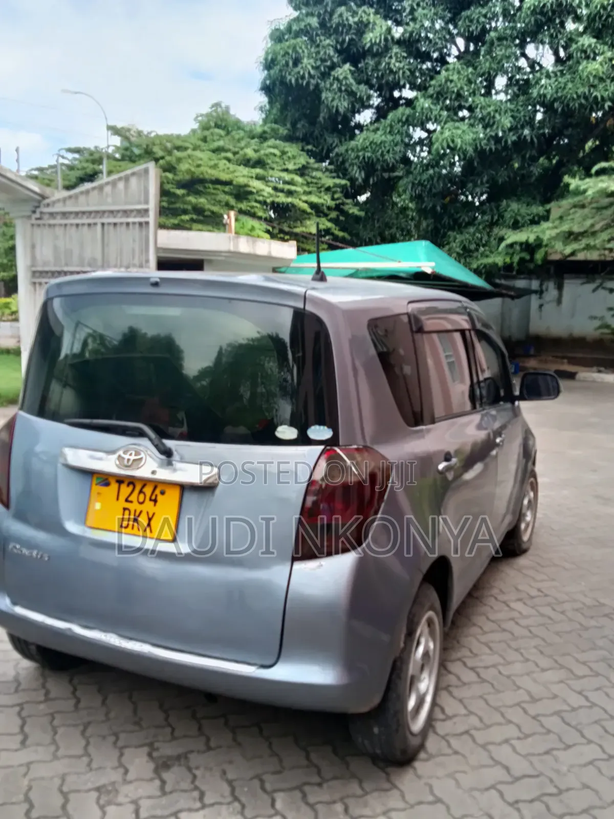 Toyota Ractis 1.3 FWD 2006 Blue